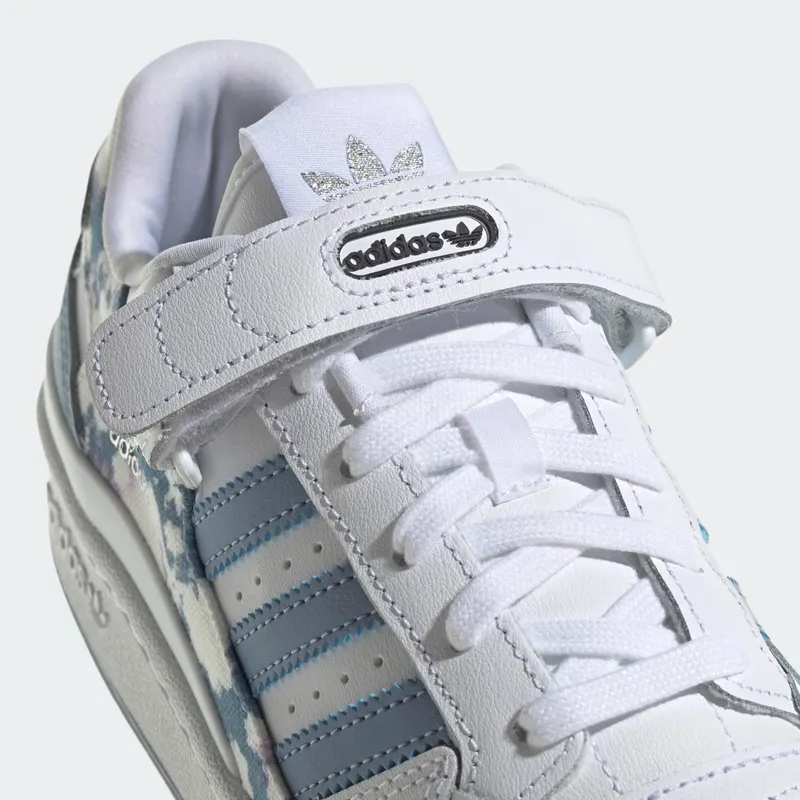 adidas Forum Low Cloud White / Ambient Sky / Legend Ink (GW4854)