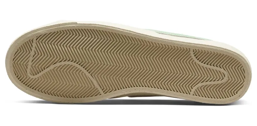 nike-blazer DO9799-100