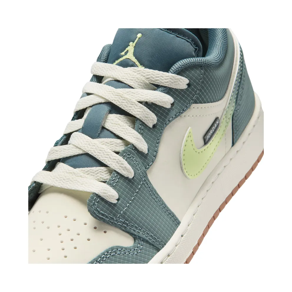 Air Jordan One Low Sea Glass / Hasta / Gum Medium Brown (IB7112-001)