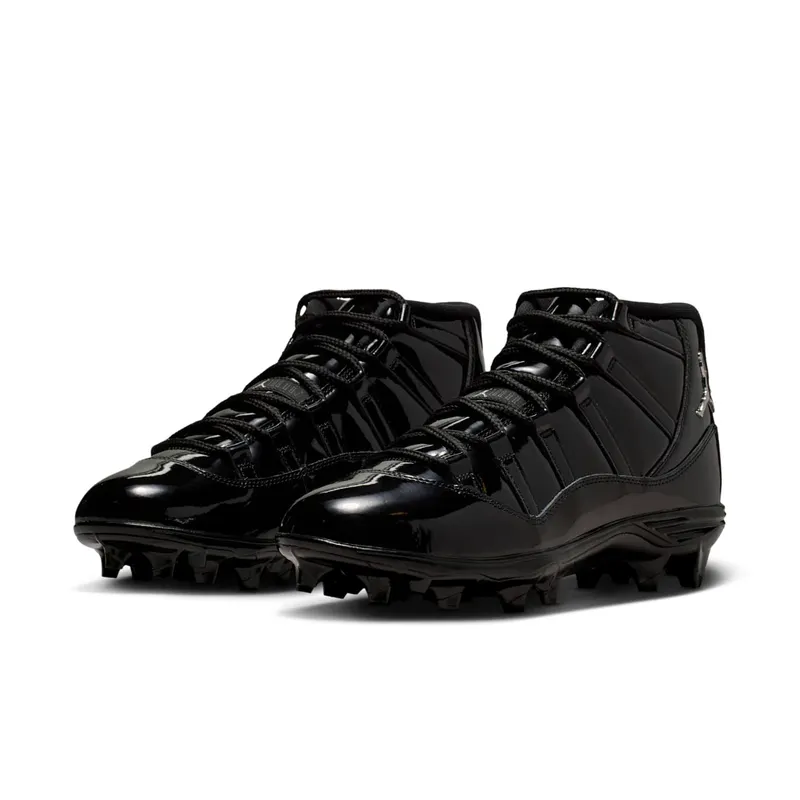 Air Jordan 11 TD Cleats “Patent Black” (HM7324-001)