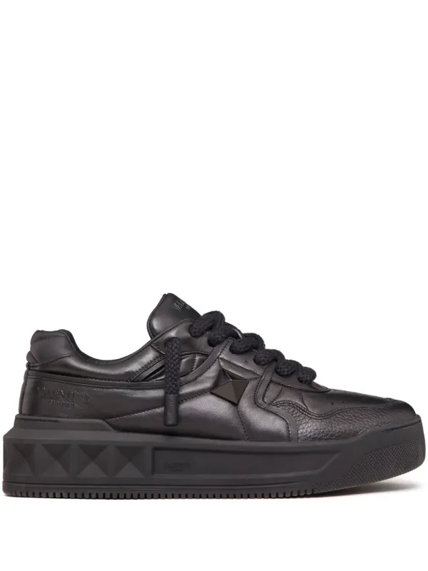 Valentino Garavani One Stud XL nappaleren low-top sneakers – Black (YS0G37XTM)
