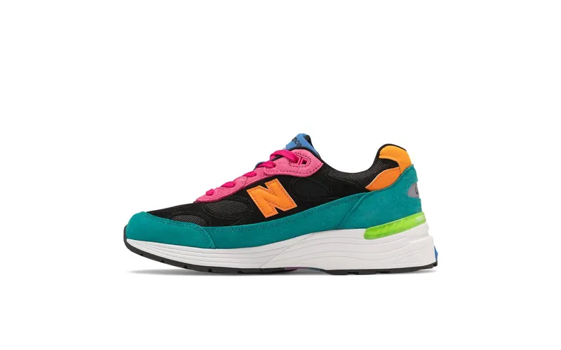 New Balance M992RE “Black / Green / Pink” (M992RE)