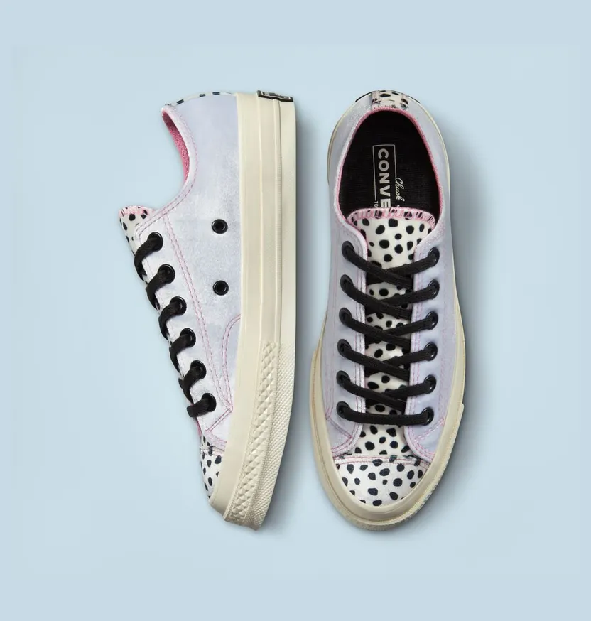 converse-chuck-taylor-all-star 572204C