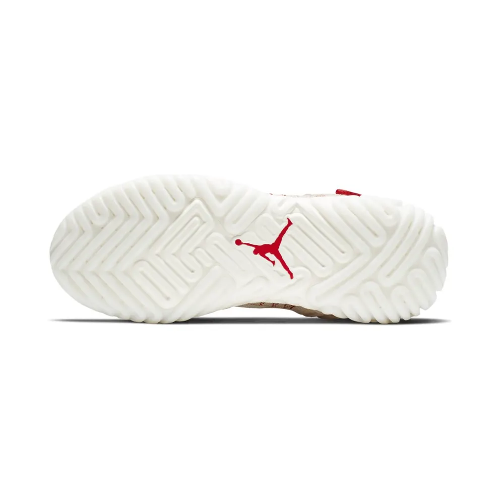 Jordan Apex React Bio Beige Bio Beige/Light Cream-Sail-University Red-Reflect Silver-White (BQ1311-206)