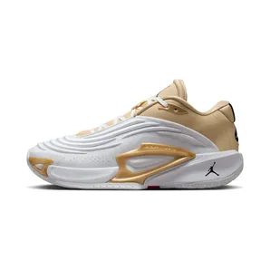 Jordan Luka 3 SE El Matador “White / Team Gold / Metallic Gold / Black” (FZ2464-100)