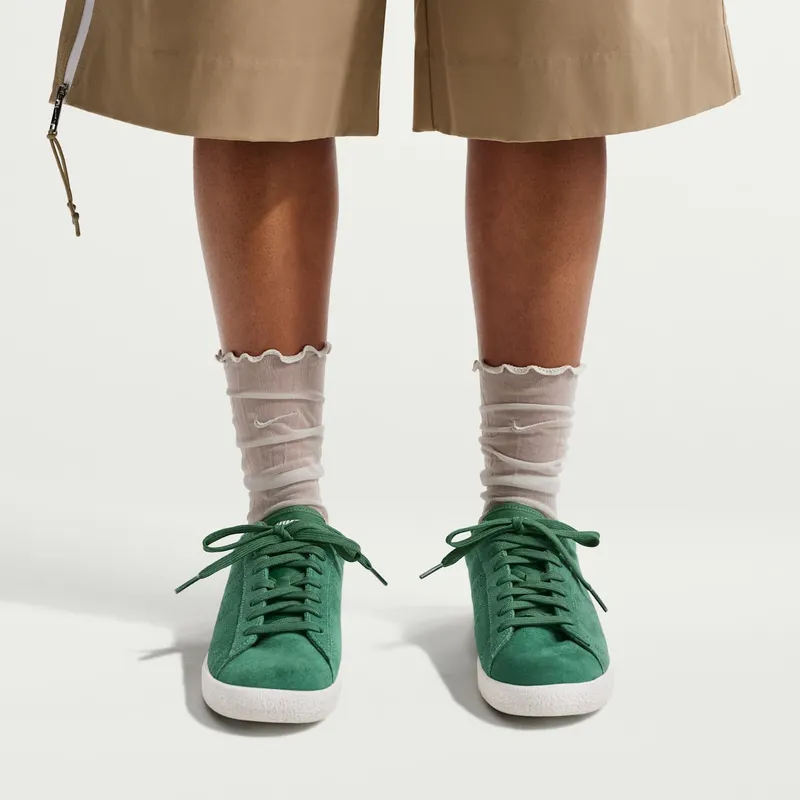 nike-tennis-classic IQ7388-300