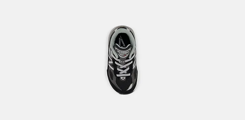 New Balance 990v6 Black Silver (IC990BK6)