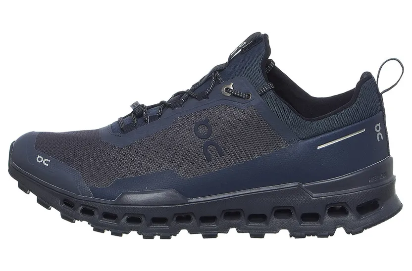 on-running-sneaker 4499092