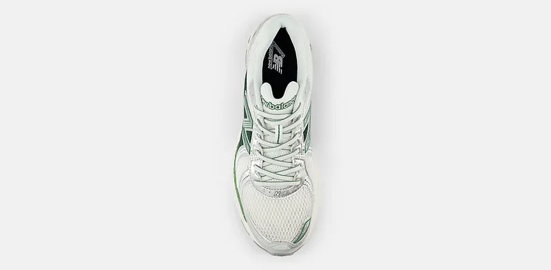 New Balance 860v2 “Mallard Green” (ML860GP2)