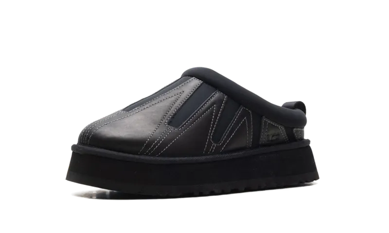Ugg Tazz Sunwave Slide “Black” (1169771-BLK)