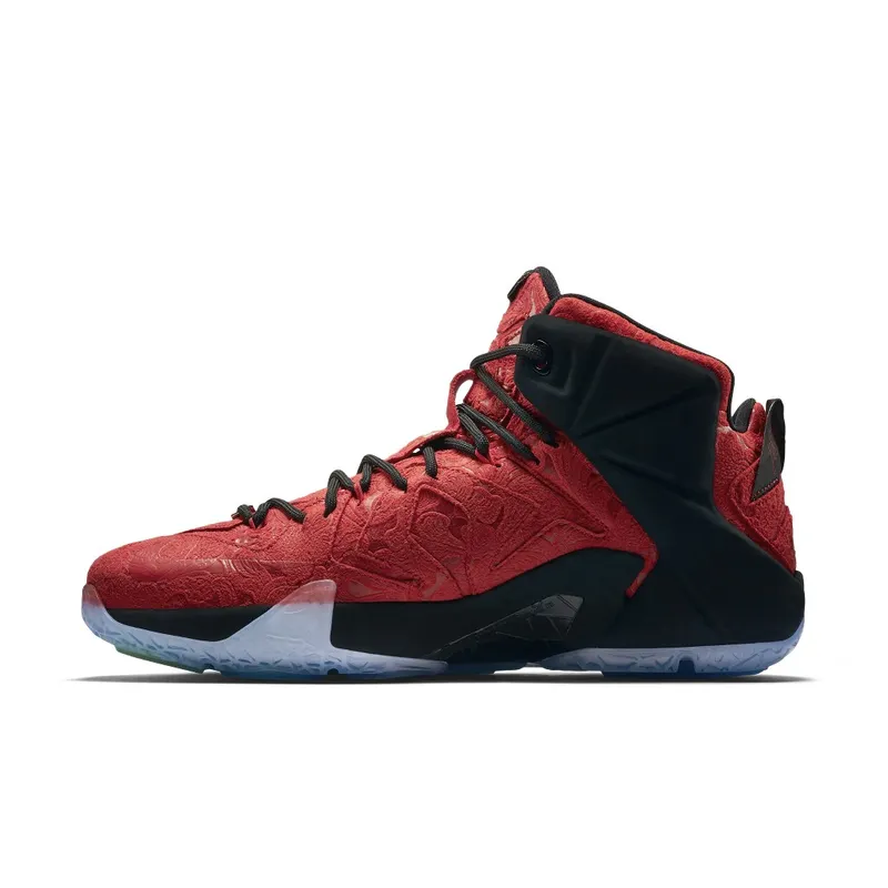 Nike LeBron 12 EXT King’s Cloak University Red/University Red-Black-Metallic Gold (748861-600)
