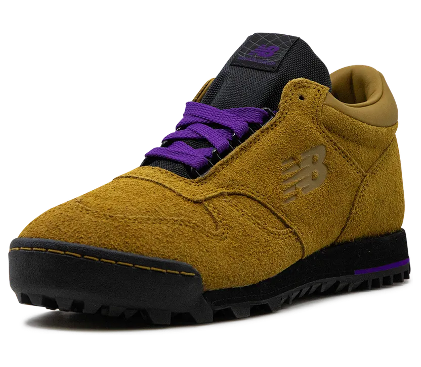 new-balance-rainier UALGSAM1