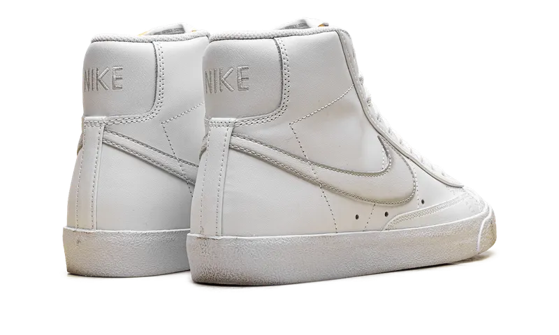 Nike Blazer Mid ’77 Vintage “White” (FD6924-100)