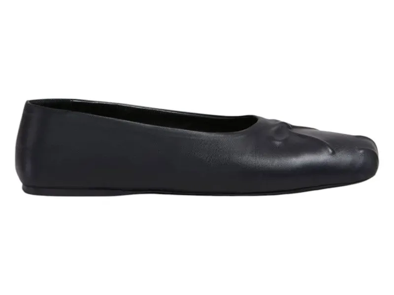 Marni Nappa Leather Seamless Little Bow Ballet Black (BAMS004700 P3628 00N99)
