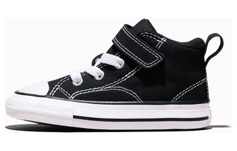 converse-chuck-taylor-all-star A04826C