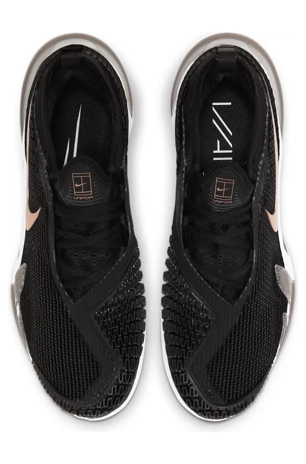 nikecourt CV0742-002