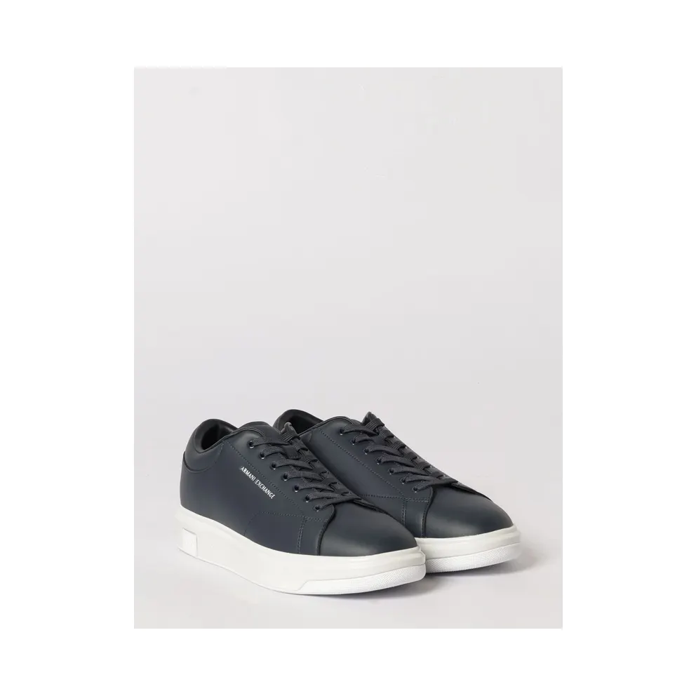 Armani Navy (XUX123XV53400285)