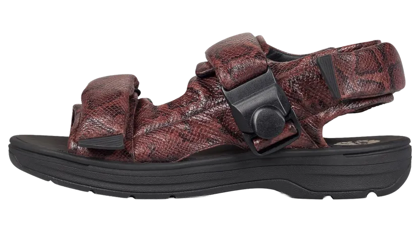 Clarks Martine Rose Down Sandals “Brown Snake” (26178378)
