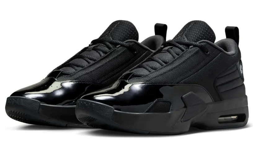air-jordan-max-aura FQ8298-001