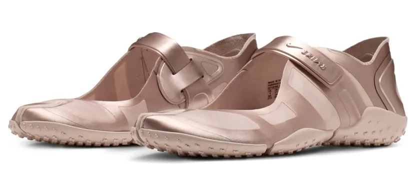 nike-rift IQ7158-600