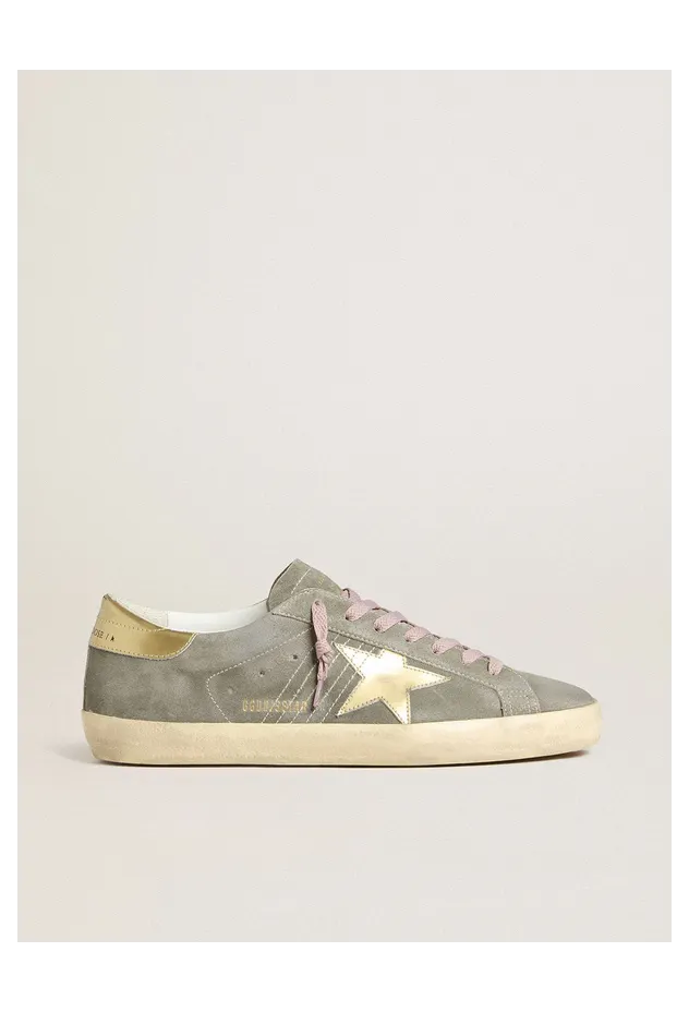 Golden Goose Super-Star In Gray Suede With Gold Metallic Leather Star And Heel Tab (GMF00101.F007350.35928)