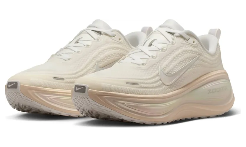 nike-vomero-plus IO9916-100