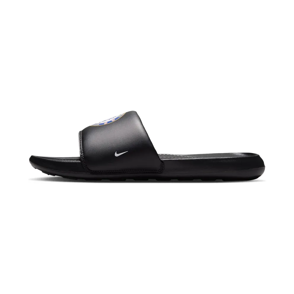 Nike Chelsea F.C. Victori One Nike “Black / Multi-Colour / White” (IX3940-001)