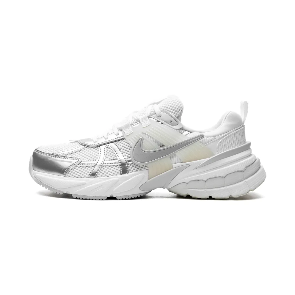 Nike V2K Run “V2K” (FD0736-104)
