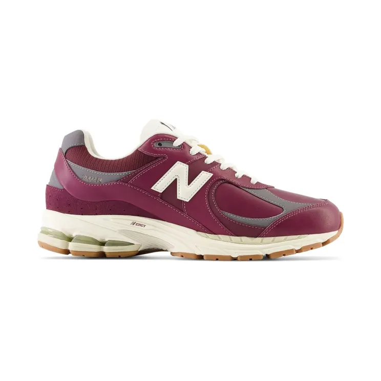 New Balance 2002R (M2002RVH)