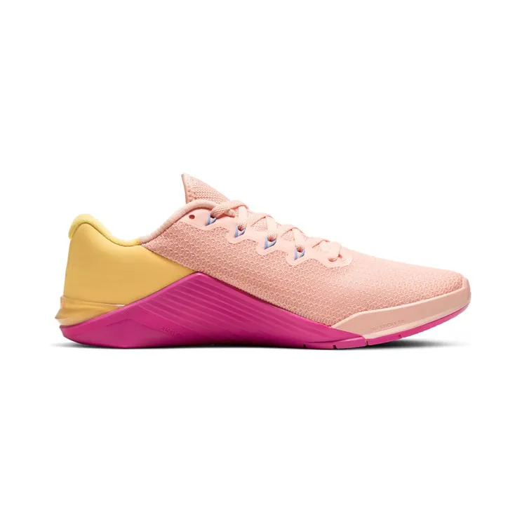 nike-metcon AO2982-668