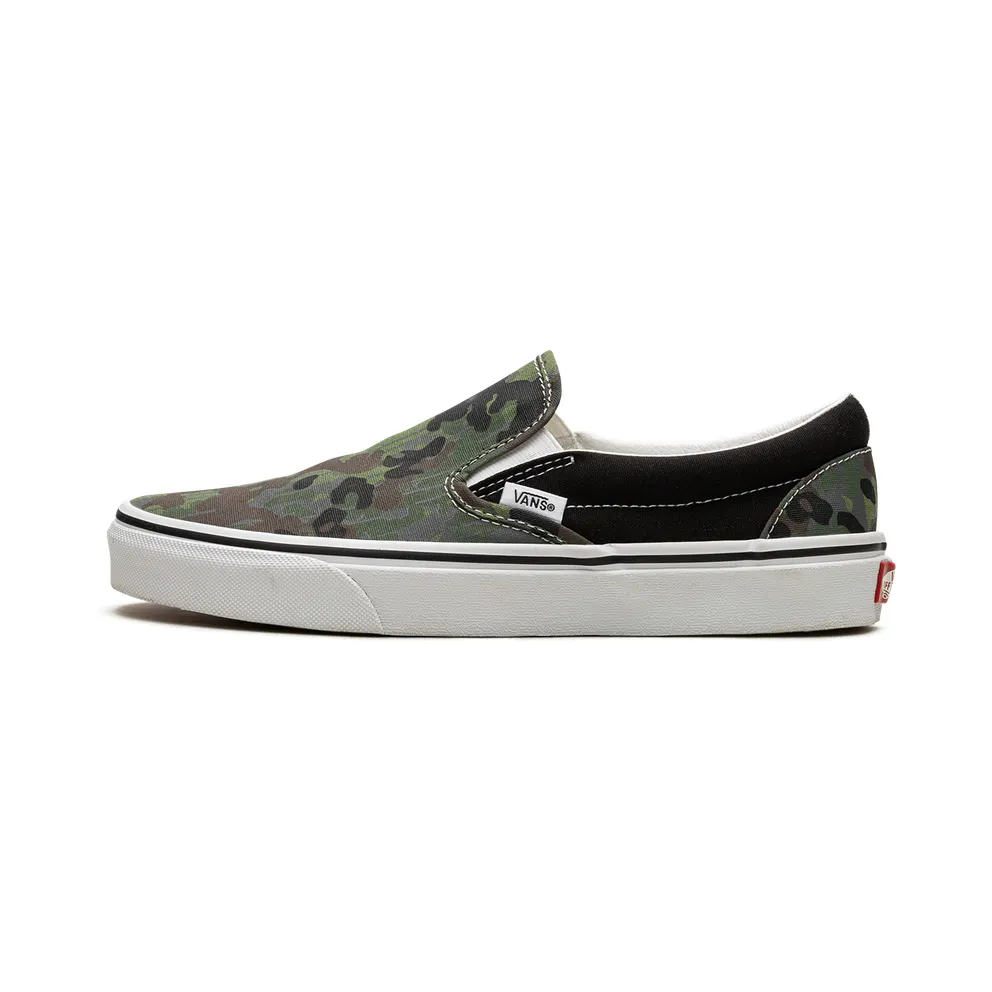 Vans Classic Slip On “Camo” (VN0009Q7BGK)