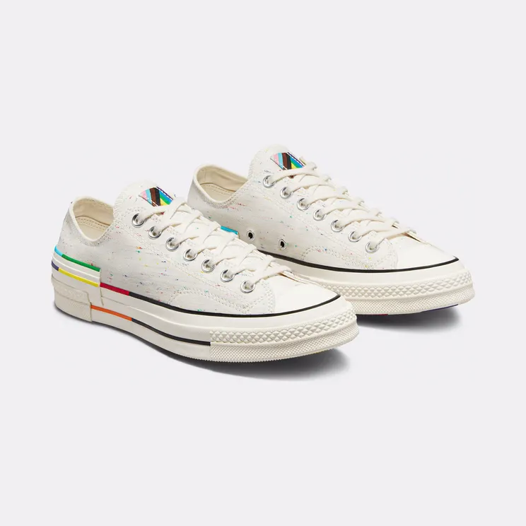 converse-chuck-taylor-all-star A06030C