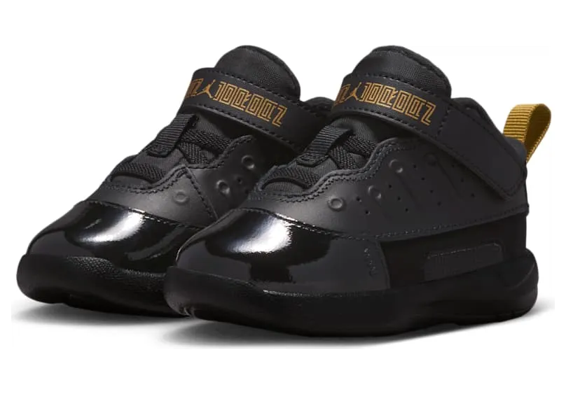 air-jordan-max-aura HQ2088-007