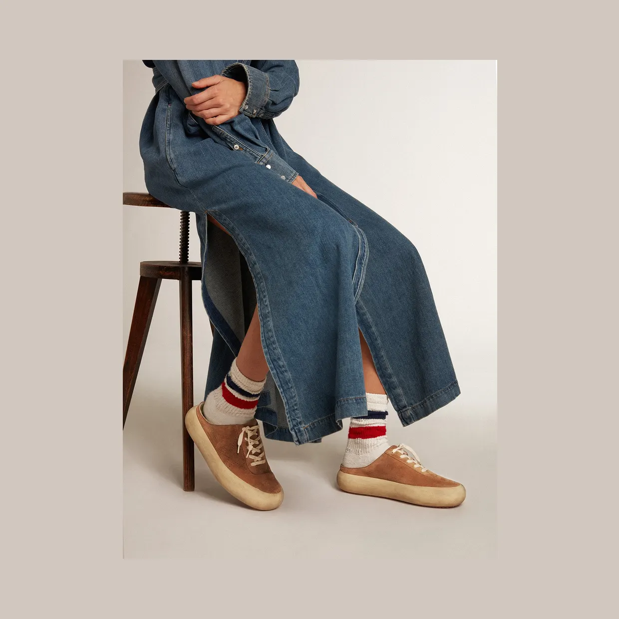 Golden Goose Space-Star Sabot In Tobacco-Colored Suede With Perforated Star (GWF00382.F003329.55353) (3)