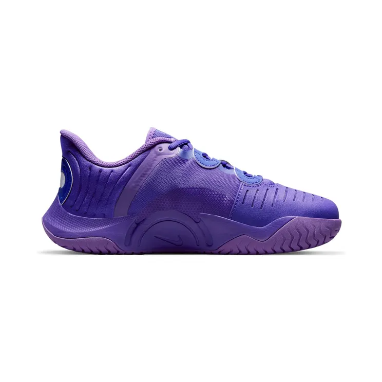nikecourt DC9164-524