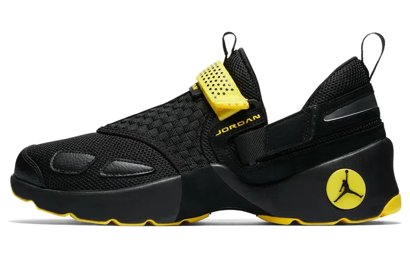 Jordan Trunner LX Thunder