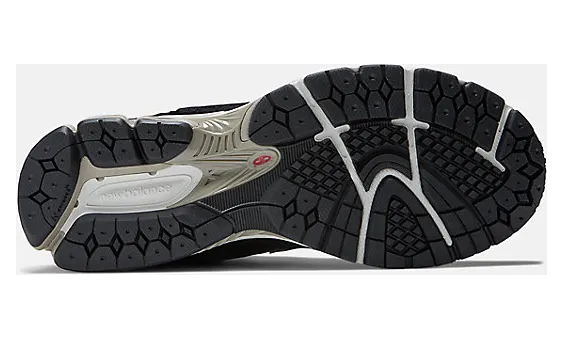 new-balance-2002r M2002RDJ
