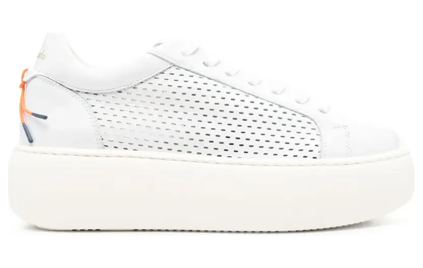 Barracuda Sneakers met plateauzool en geperforeerd detail – Wit (BD1485)
