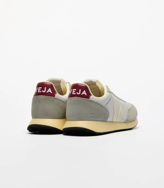 veja-rio-branco RO1803868A
