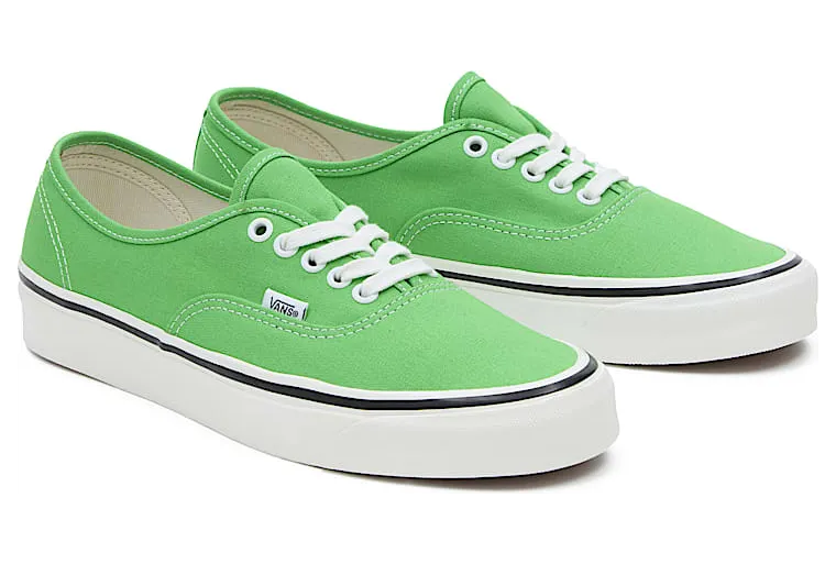 Vans Authentic – “Classic Green” (VN0005U81OZ)