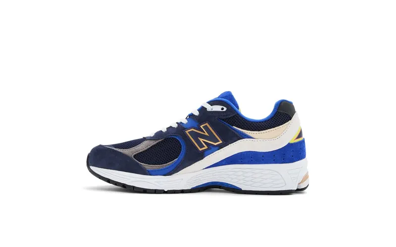 New Balance 2002 Black (U2002R-FP)