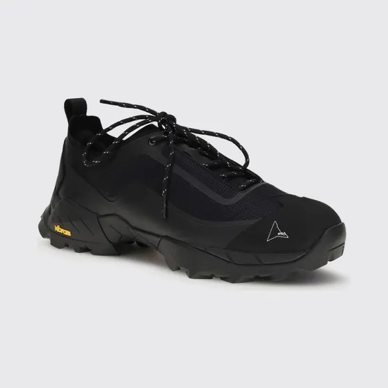 Roa Katharina Technical Fabric and Rubber Sneakers Black (YBUW124FA12BLK0001)