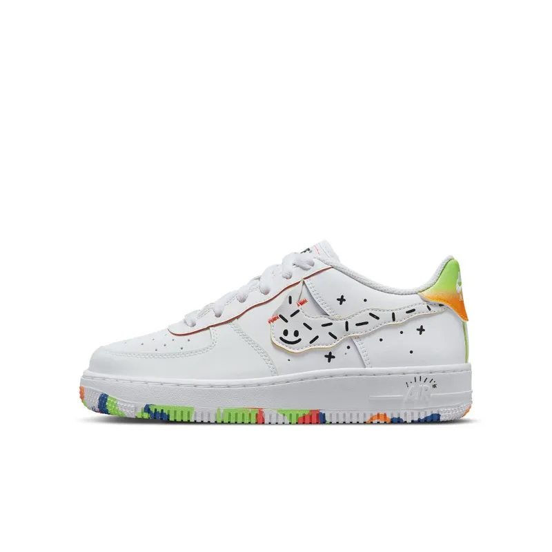 Nike Air Force 1 LV8 Older Kids’ White (DV1366-111)