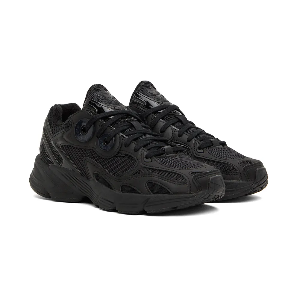 Adidas Astir Core Black / Core Black / Core Black (GW4341)