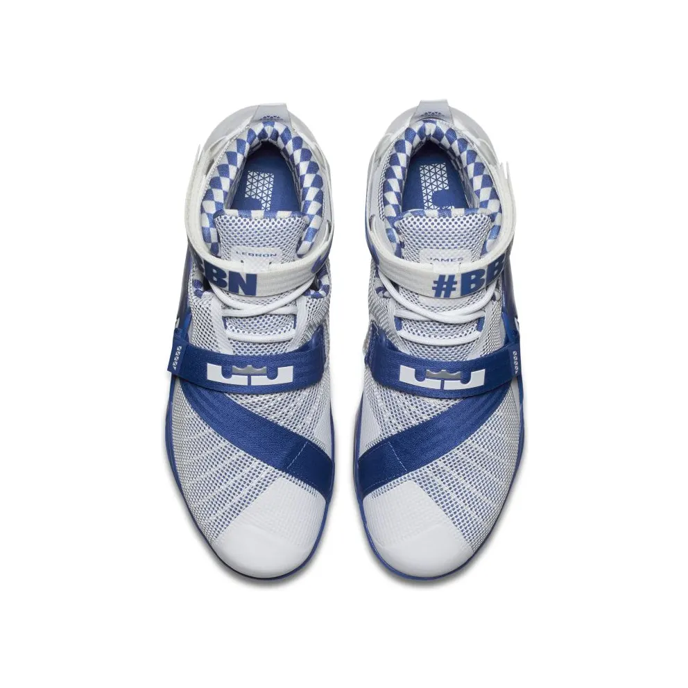 Nike LeBron Soldier 9 Kentucky White/Game Royal-Metallic Silver (749490-104)