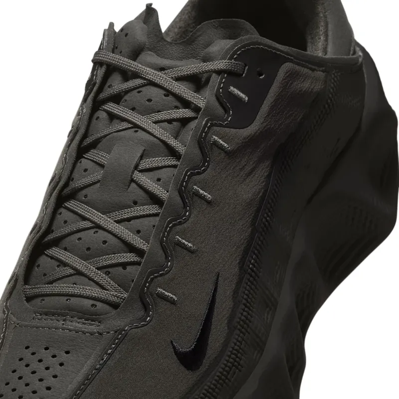 Nike Ava Rover “Hyein Seo – Black” (HQ2863-300)