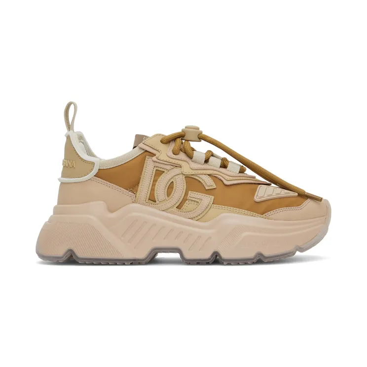 Dolce & Gabbana Pink Daymaster Sneakers (CK1908 AQ355)