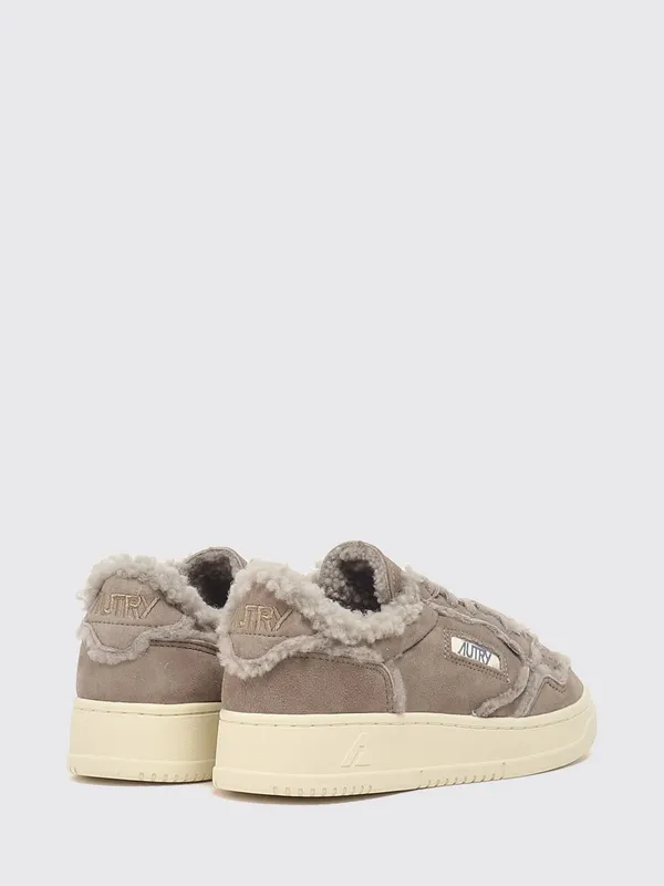 Autry Medalist Low in Two-Tone Suede with a Perforated Toe Dove Grey (AULWGX02)