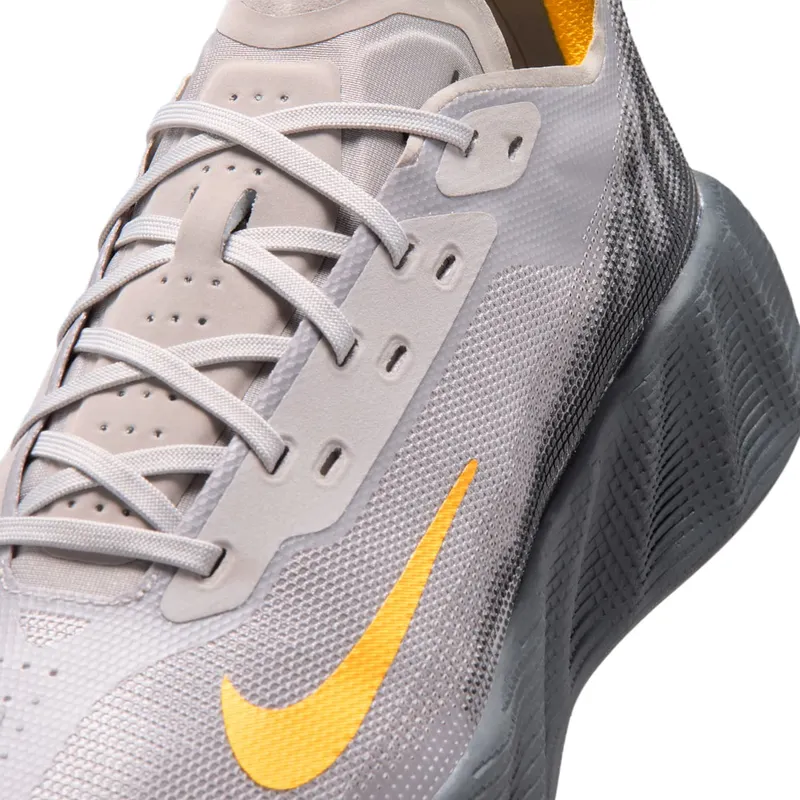 nike-ava IQ7633-002