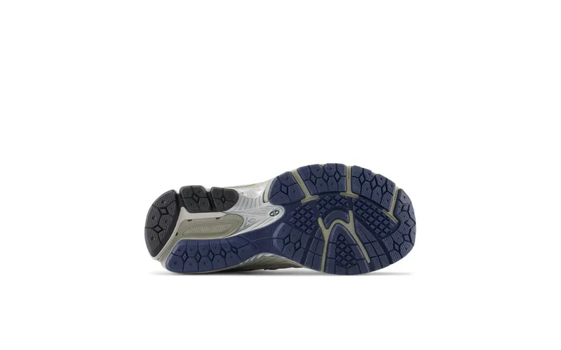 New Balance 2002R Castlerock (GC2002R0)